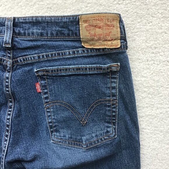 LEVI's LOW SKINNY SIZE 10 MEDIUM BLUE JEANS - Picture 1 of 7